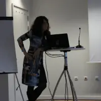 gs1 8283577301 o.jpg