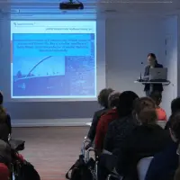 gs1 8283573627 o.jpg