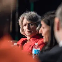 gs11 credit martin lipman 0112 38597832201 o.jpg