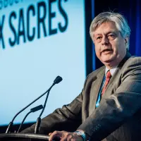 gs11 credit martin lipman 0088 26821070339 o.jpg