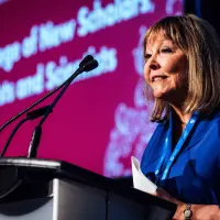 gs11 credit martin lipman 0062 38564881342 o.jpg