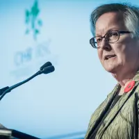 gs11 credit martin lipman 0065 37880463294 o.jpg