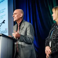 gs11 credit martin lipman 0572 38564967232 o.jpg