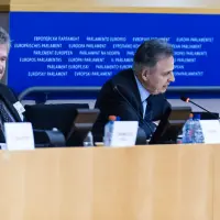 gs2 14590155256 o.jpg