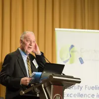 gs3 14425342980 o.jpg