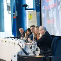 gs4 14611167692 o.jpg