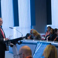 gs4 14417384627 o.jpg