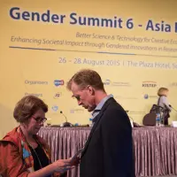 gs6 0845-376 21427789051 o.jpg